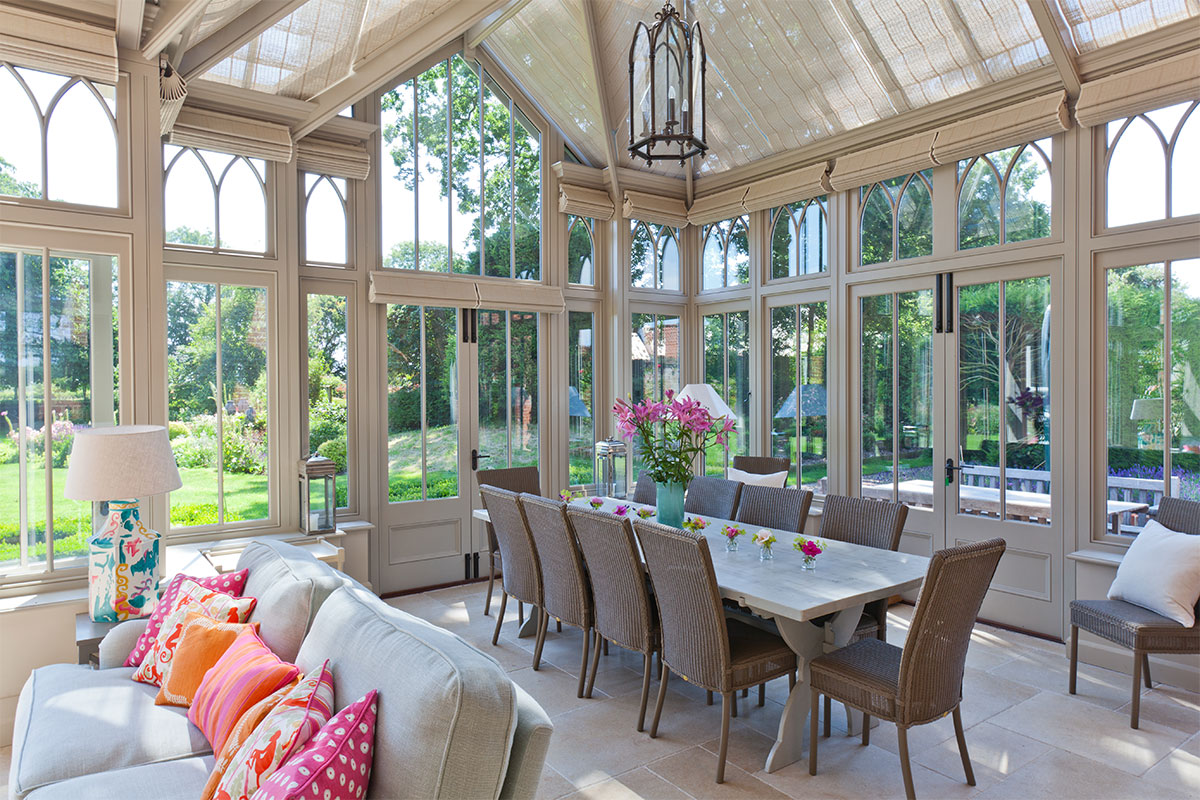 Multifunctional conservatory room