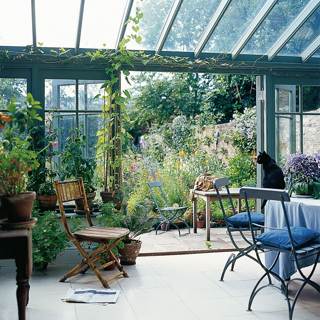 Small conservatory interior